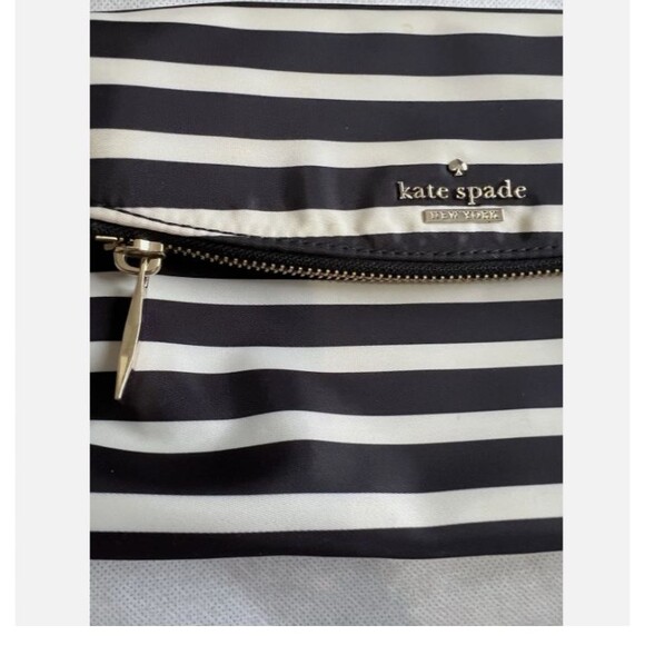 Kate Spade STORYBOOK Classic Nylon Mini Carson Crossbody EUC - Picture 8 of 13